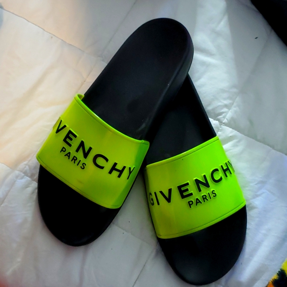 AUTHENTIC GIVENCHY SLIDES